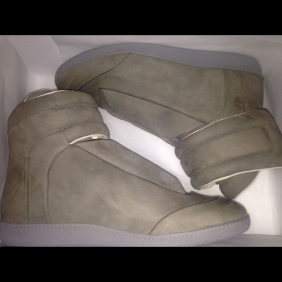 Maison Martin Margiela - Picture 7 of 8